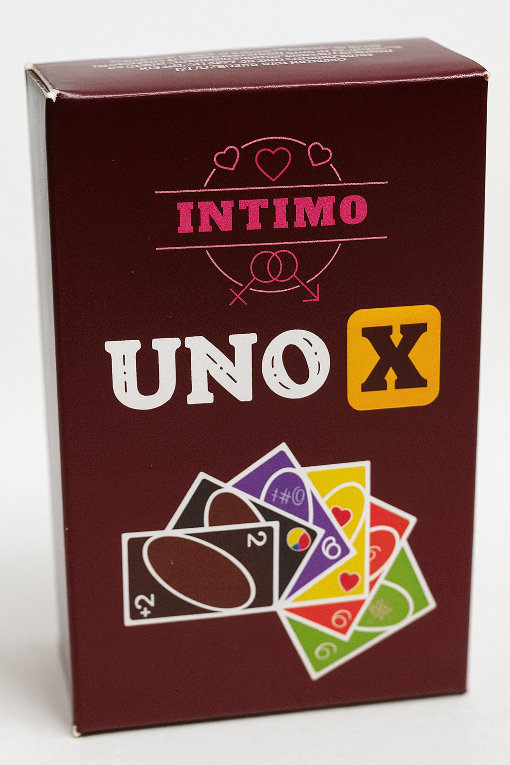 UNO Atrévete El juego que enciende la noche®